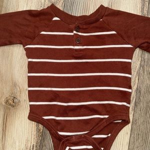 COLORED ORGANIC baby clothes. Baby boy long sleeve onesie. Organic clothing